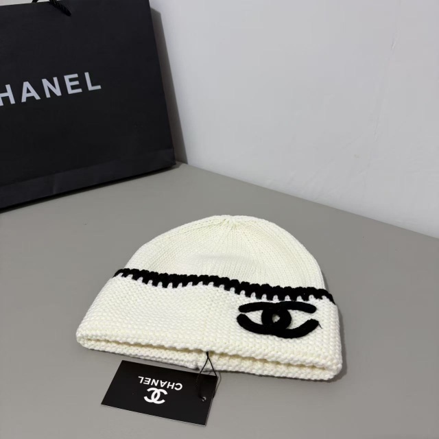 Fashion Embroidery Knit Unisex Winter Hats