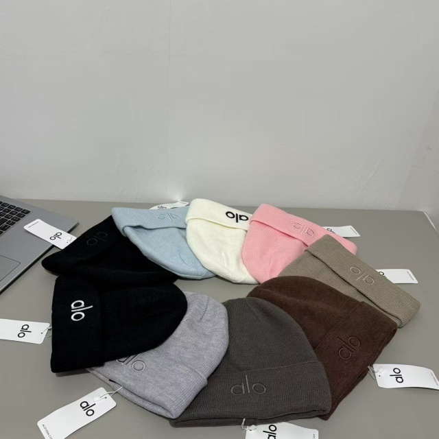 Fashion Knit Unisex Winter Hats