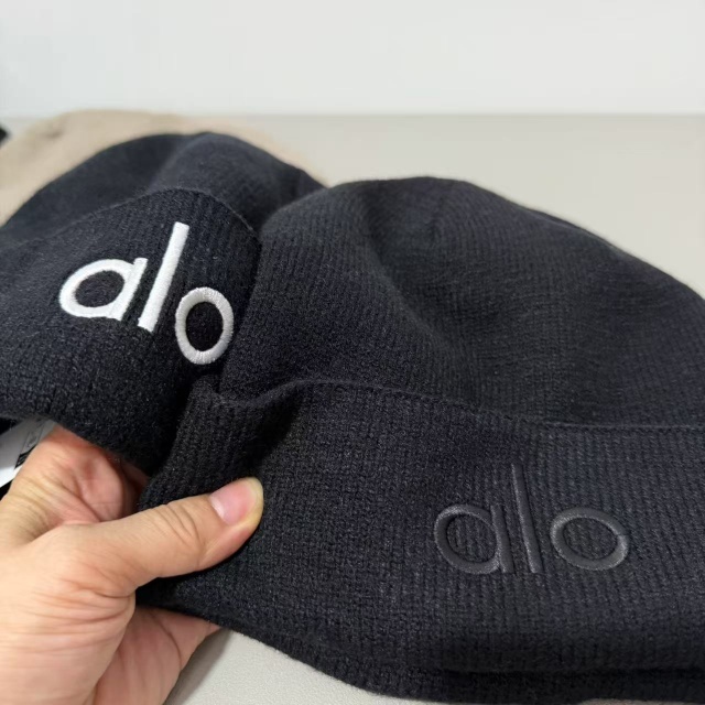 Fashion Knit Unisex Winter Hats