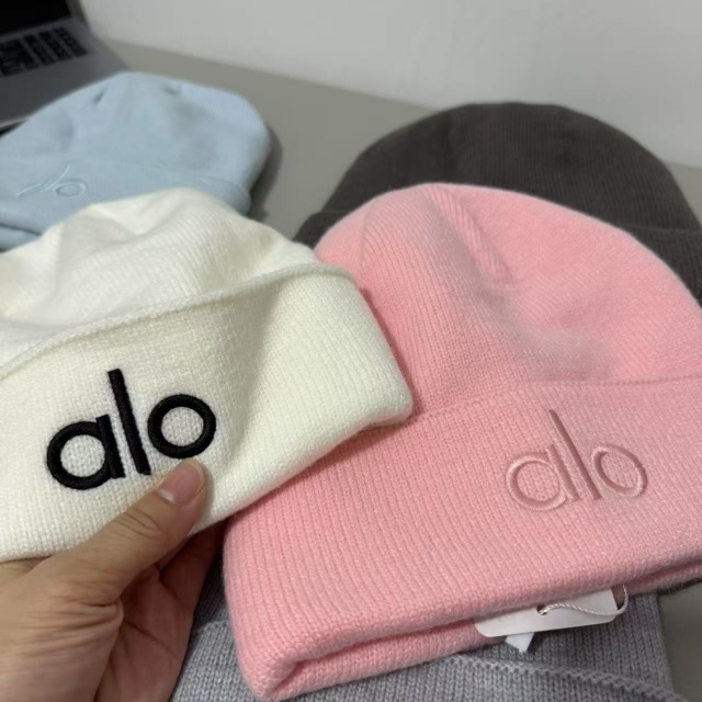 Fashion Knit Unisex Winter Hats
