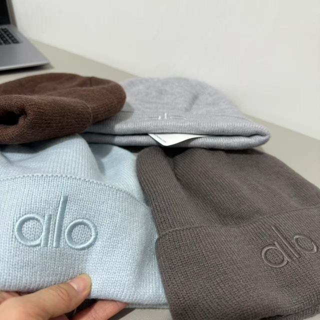 Fashion Knit Unisex Winter Hats