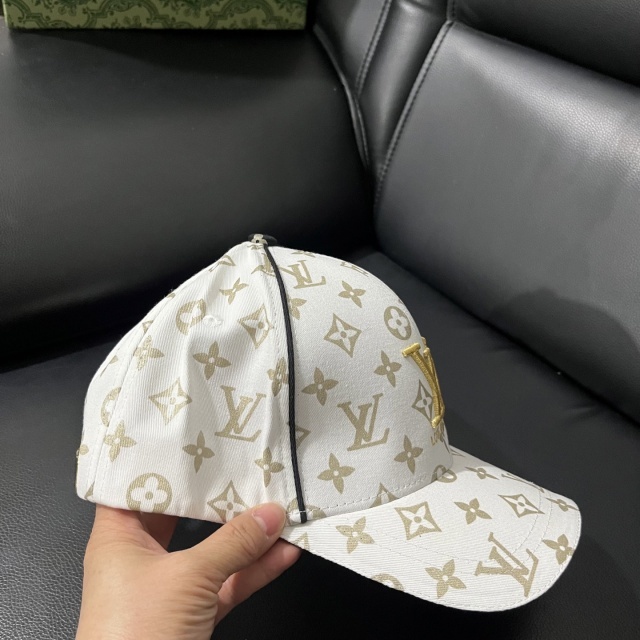 Luxury Fashion Embroidery Unisex Baseball Caps