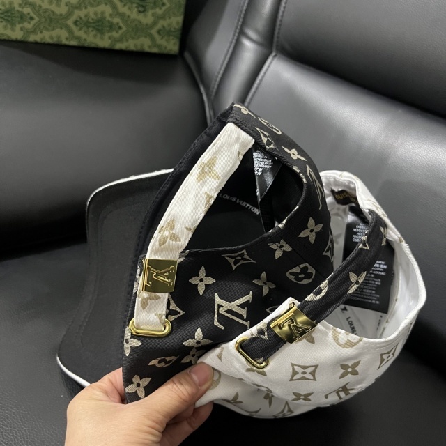 Luxury Fashion Embroidery Unisex Baseball Caps