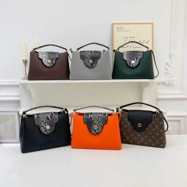 Metal Logo Leather Fashion Crossbody Bag