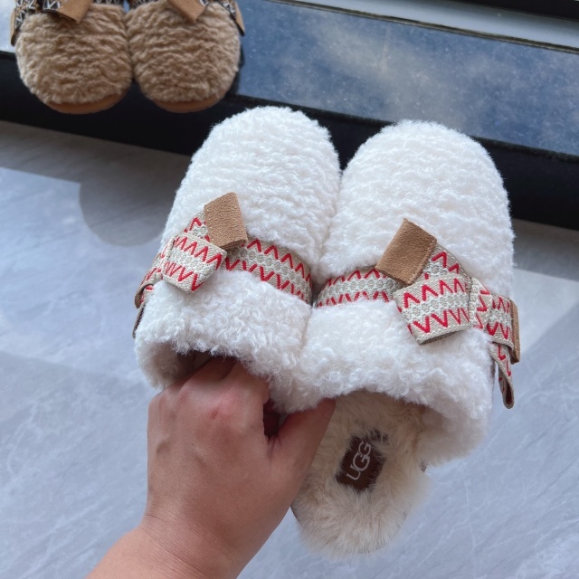 Luxury Fashion Design Women Furry Slides