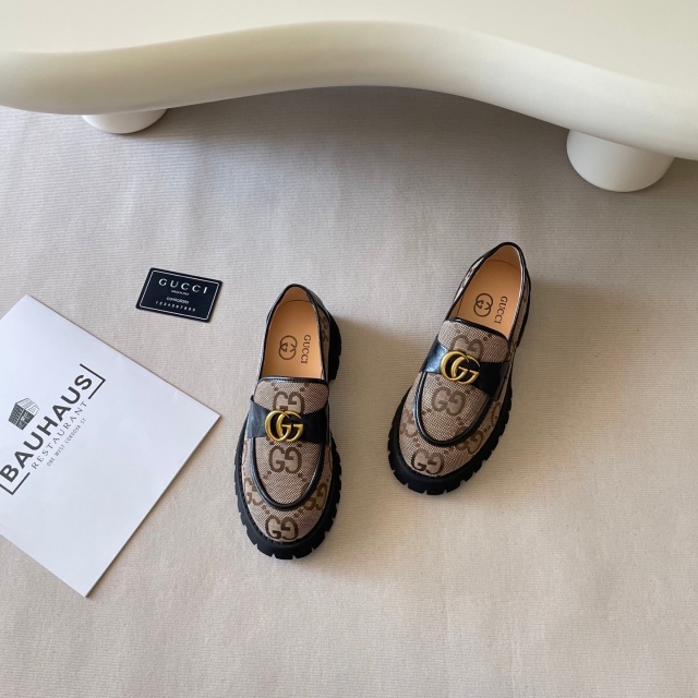 Luxury Fashion Thick-soled Women Loafers