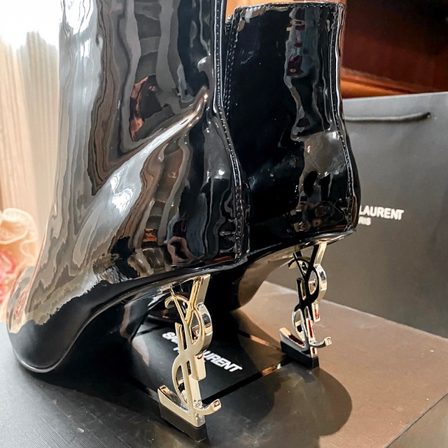Side Zipper Leather Luxury High Heeled Boots