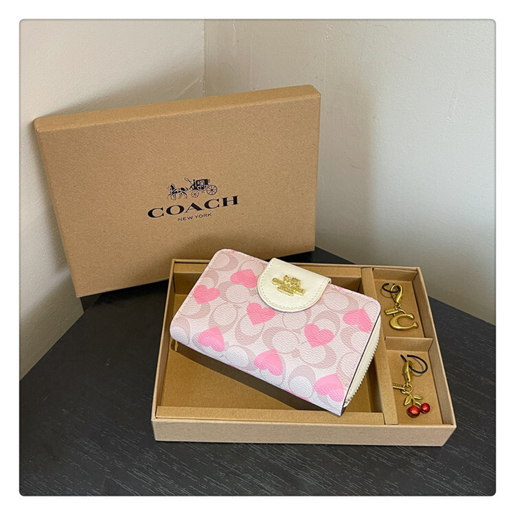 Luxury Fashion Classic Leather Women Wallet(come with box)