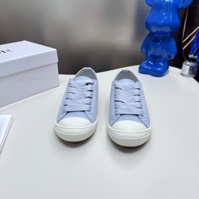 Luxury Lace-Up Women Casual Canvas Shoes