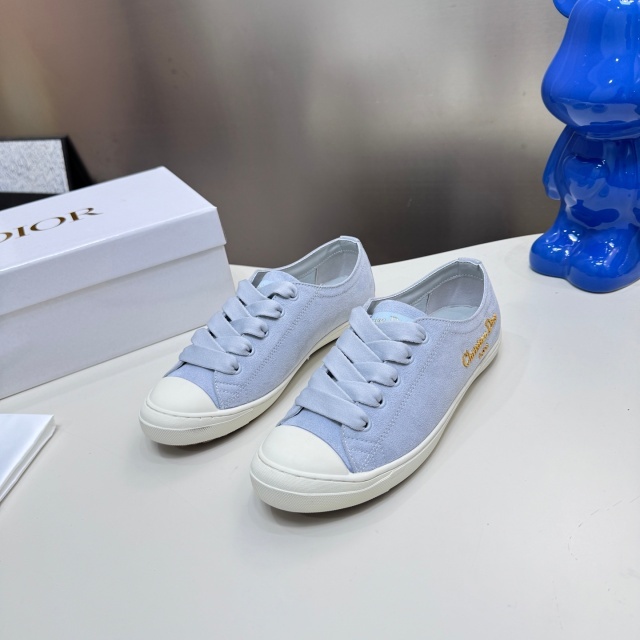 Luxury Lace-Up Women Casual Canvas Shoes
