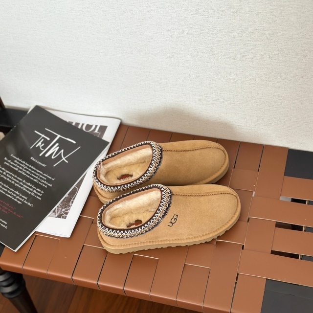 Luxury Fashion Unisex Furry Shoes