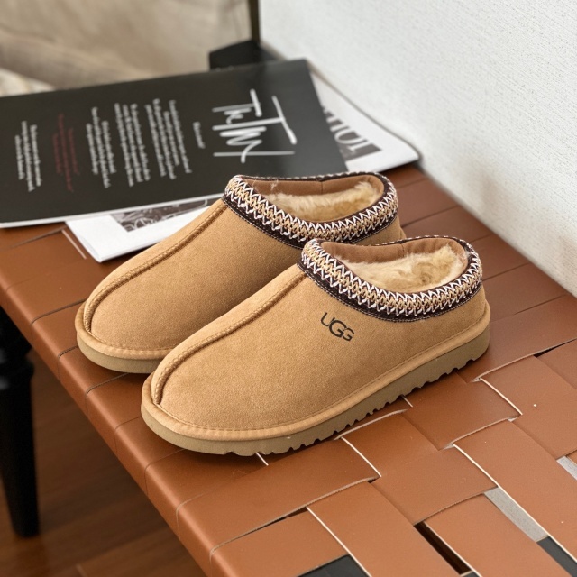 Luxury Fashion Unisex Furry Shoes