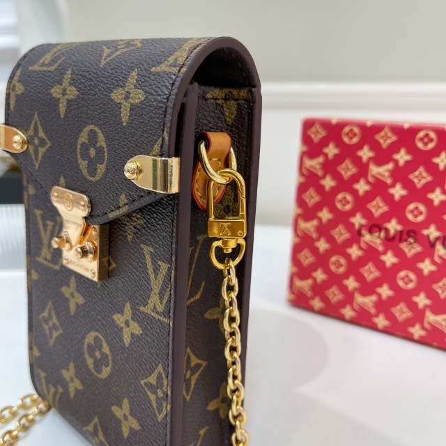 Luxury Fashion Chained Leather Messenger Bag