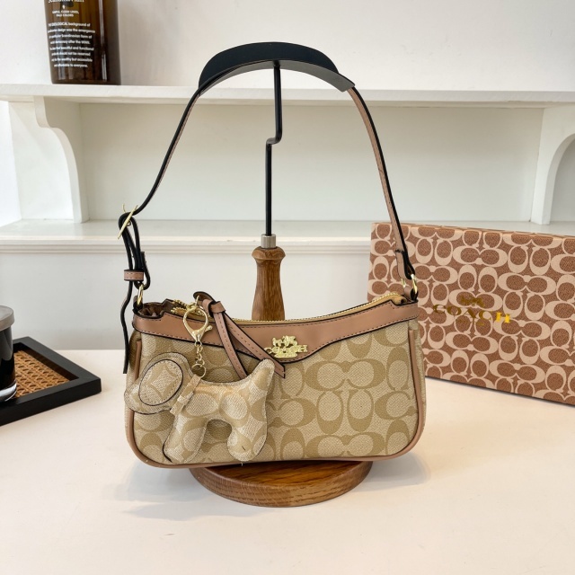 Metal Logo Luxury Leather Fashion Women Purses
