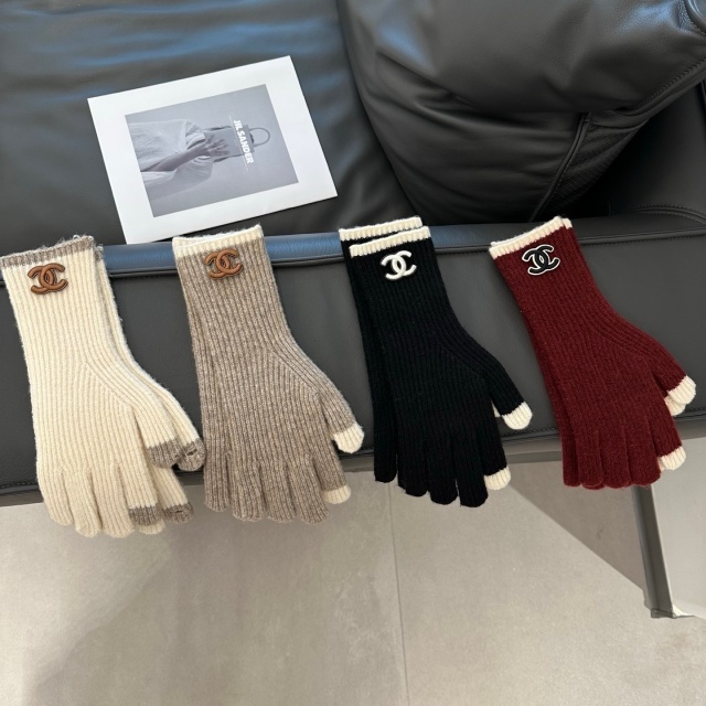 Colorblock Knitting Beanie Hats Scarf Gloves Set