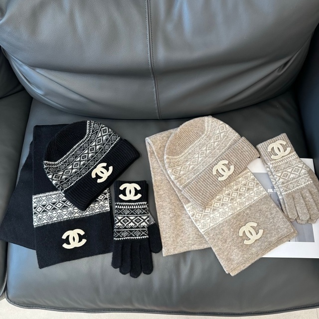 Wool Knitting Beanie Hats Scarf Gloves Set 3 Pieces