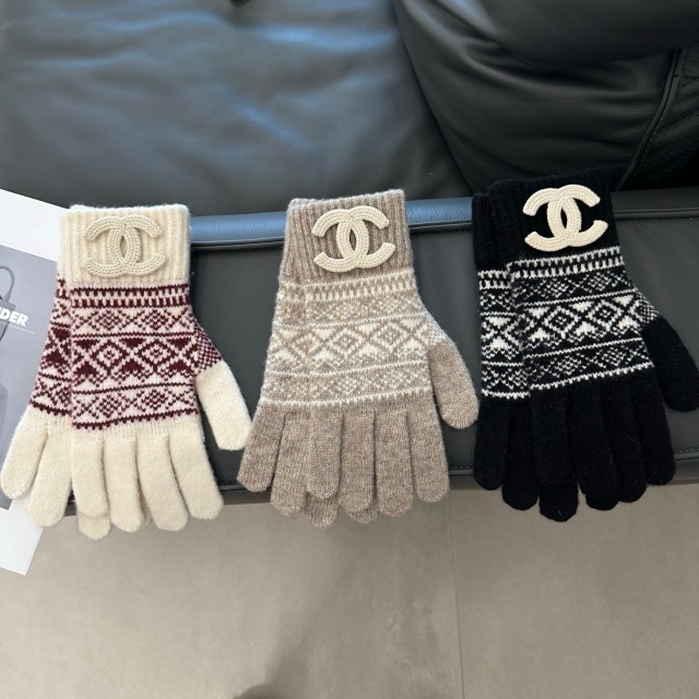Wool Knitting Beanie Hats Scarf Gloves Set 3 Pieces