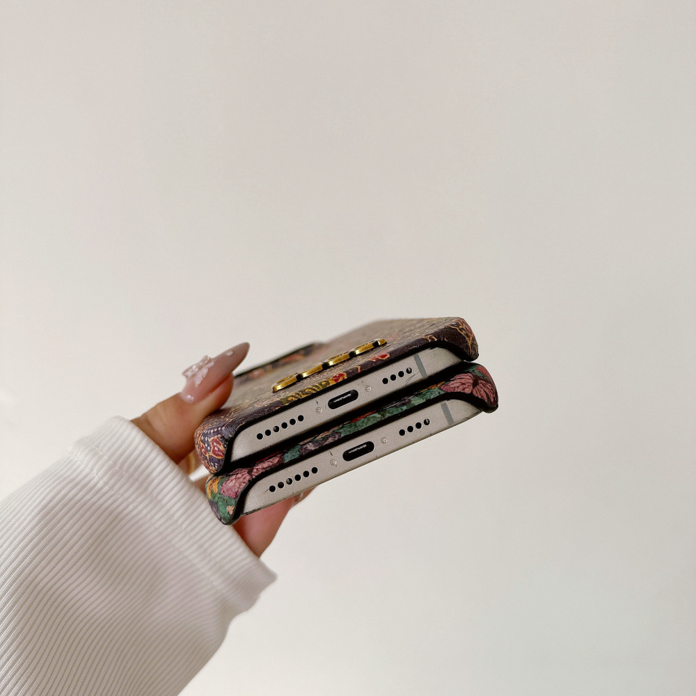 Fashion Metal Logo Vintage Leather Phone Cases
