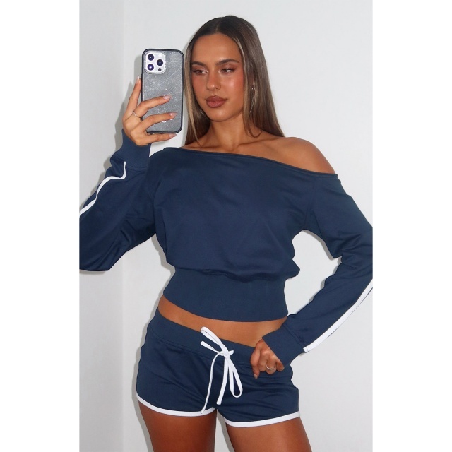 Off Shoulder Striped Fashion Two Pieces Short Set