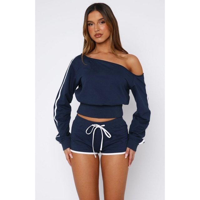 Off Shoulder Striped Fashion Two Pieces Short Set