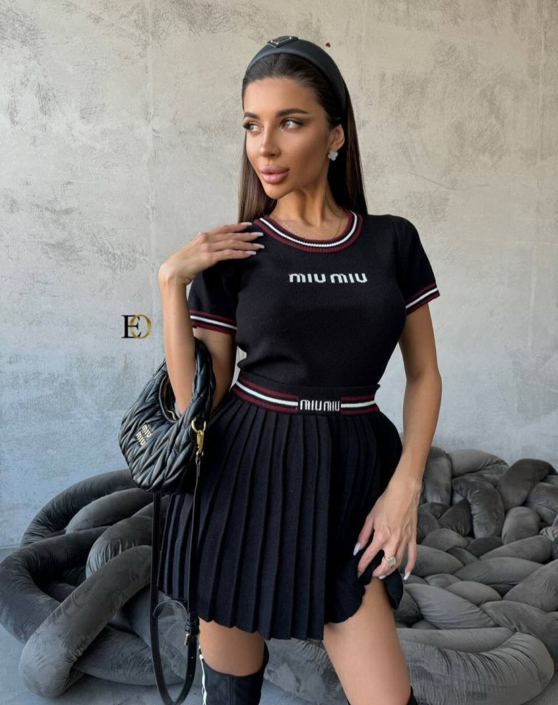 Fashion Knit Pleated Skirt Set