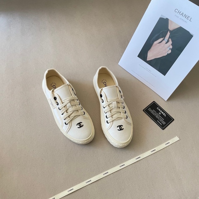 Fashion Lace-Up Women Canvas Shoes