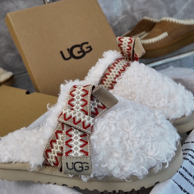 Fashion Winter Wool Furry Shoes