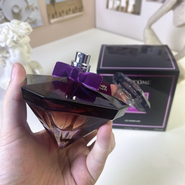 The Night Treasure Perfume