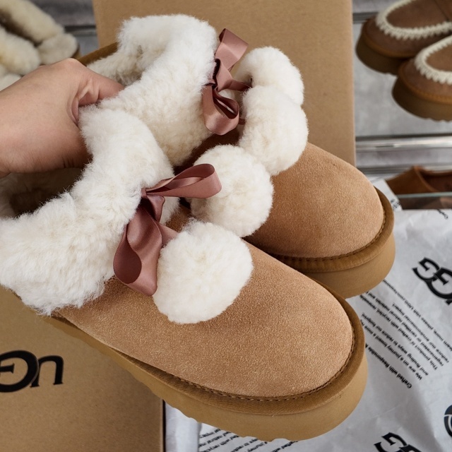 Winter Fashion Thick-Soled Wool Furry Boots