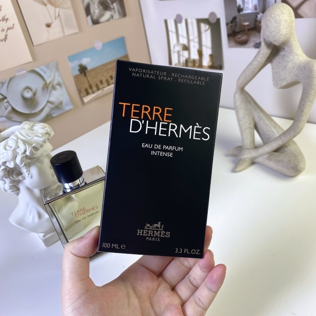 Woody Notes Intense Men's Perfume