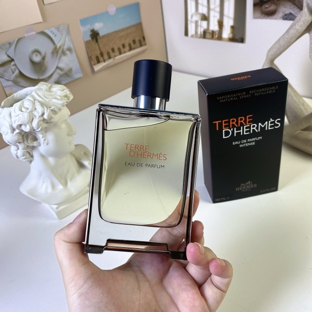 Woody Notes Intense Men's Perfume