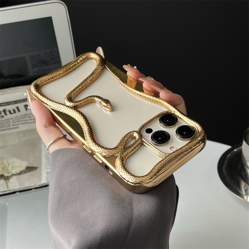 Matte Finish Hollow Out Snake 3D Phone Cases
