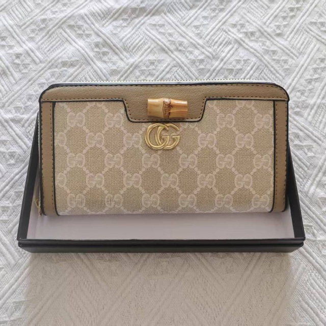 Metal Logo Leather Luxury Women Purses