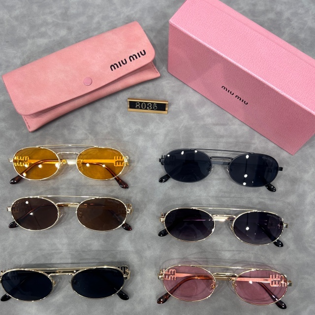Retro Small Frame Sunglasses
