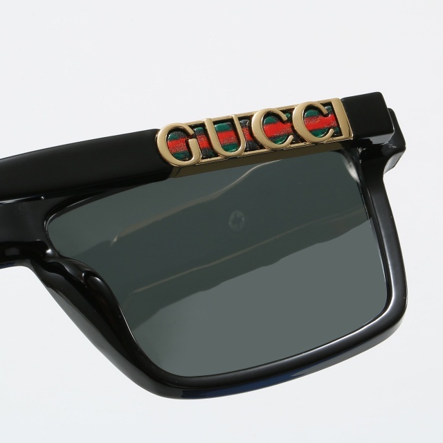 Large Size Full Frame Luxury Sunglasses