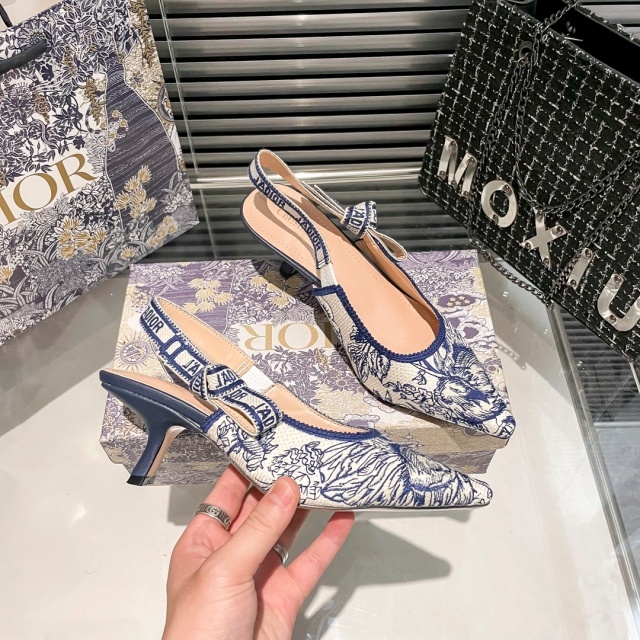 Embroidery Fashion Women High Heels