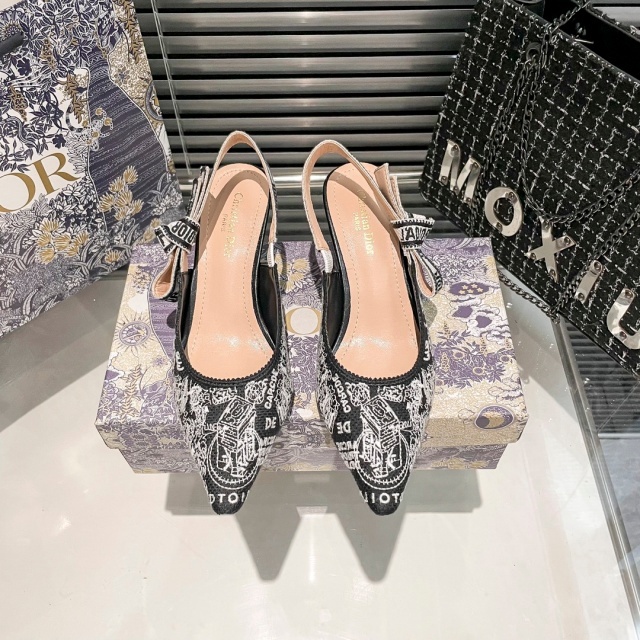 Embroidery Fashion Women High Heels