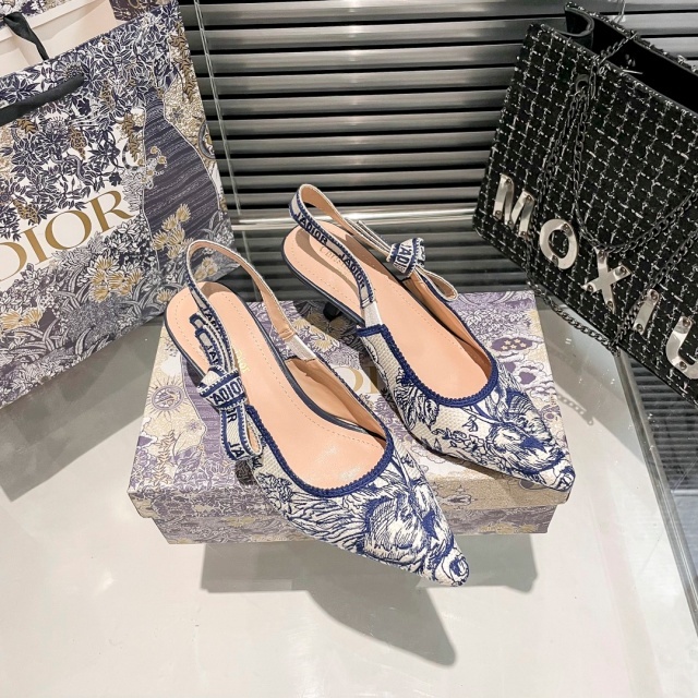 Embroidery Fashion Women High Heels