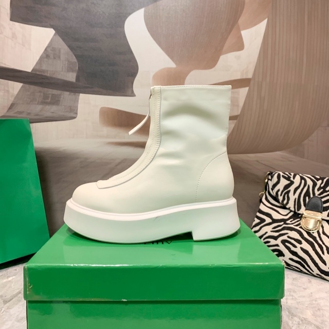 Fashion Thick-Soled Zipper Short Boots
