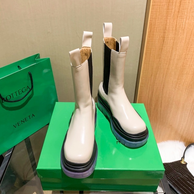 Leather Fashion Plus Size Women Boots