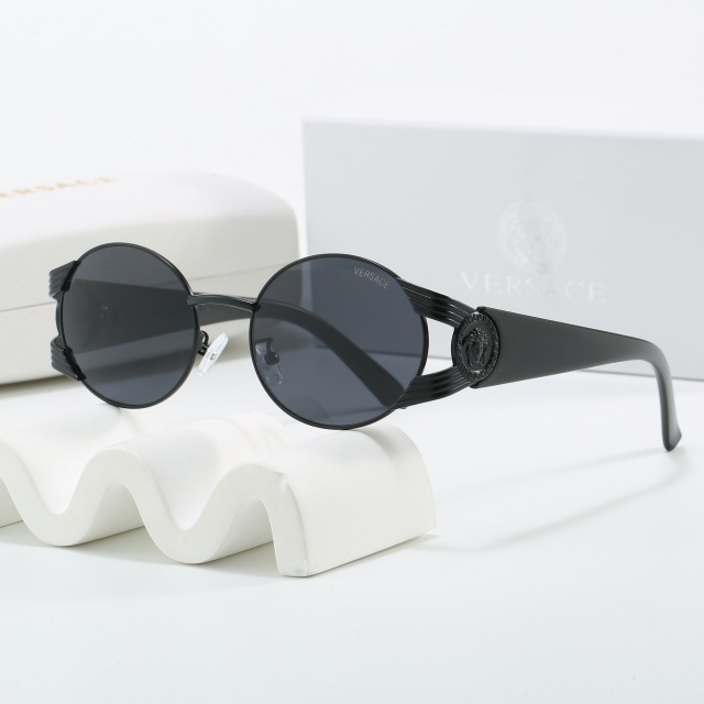 Small Metal Oval Frame Luxury Sunglasses