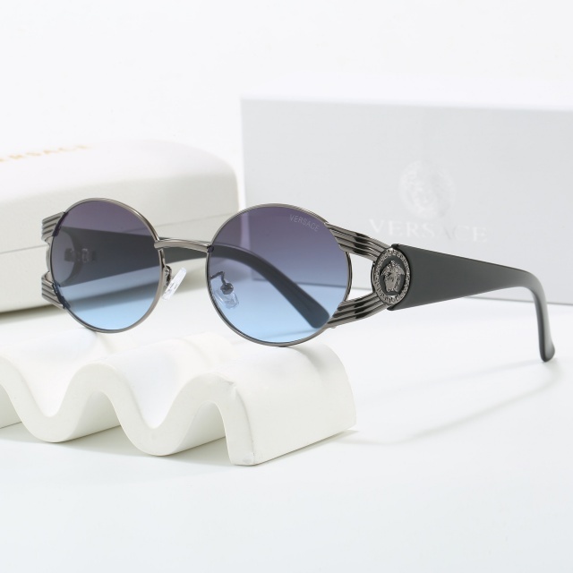 Small Metal Oval Frame Luxury Sunglasses