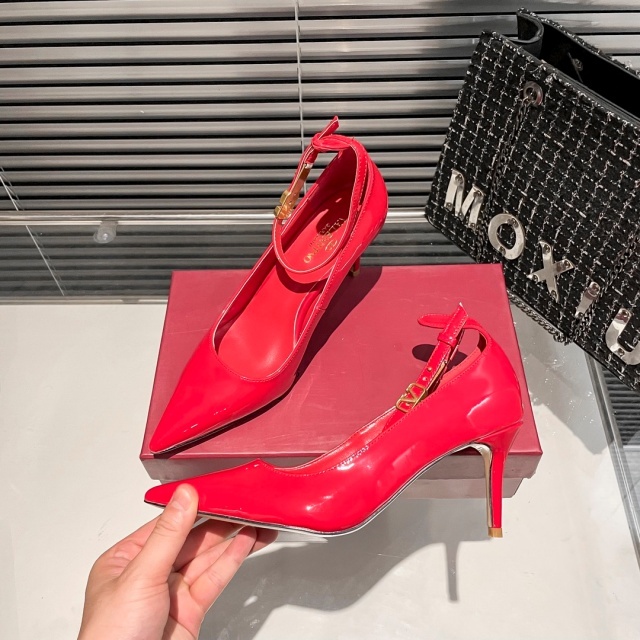 Sexy Pointed Toe Women Luxury High Heels