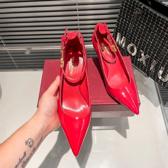 Sexy Pointed Toe Women Luxury High Heels