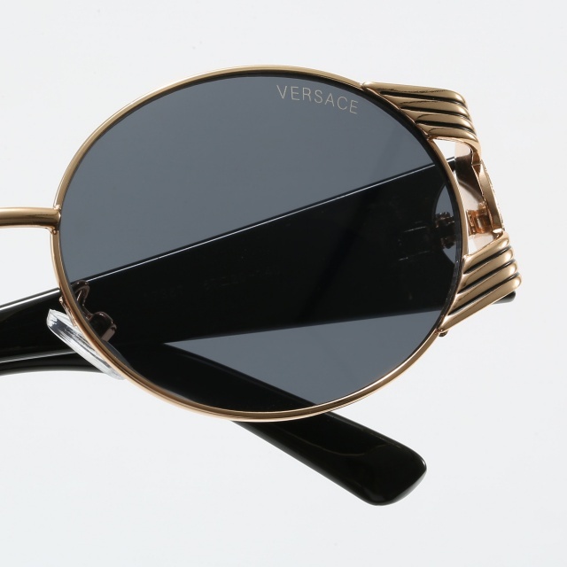 Small Metal Oval Frame Luxury Sunglasses