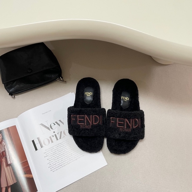Fashion Embroidery Winter Furry Slippers