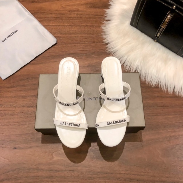 Fashion Open Toe Chunky Sandals