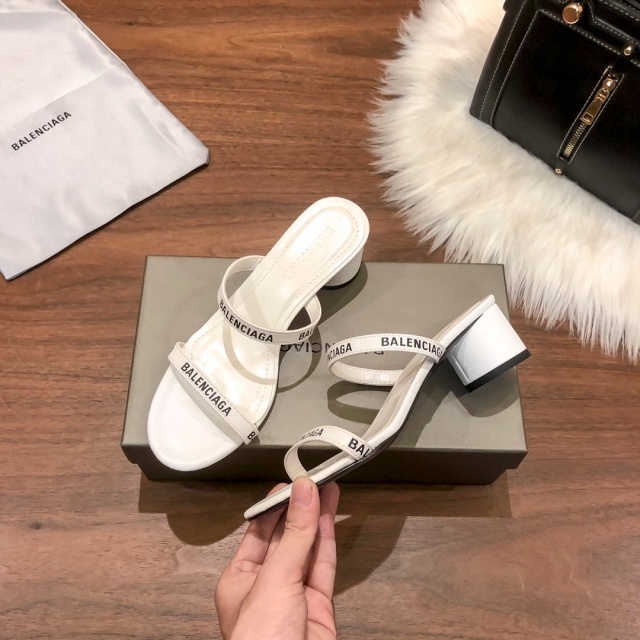 Fashion Open Toe Chunky Sandals