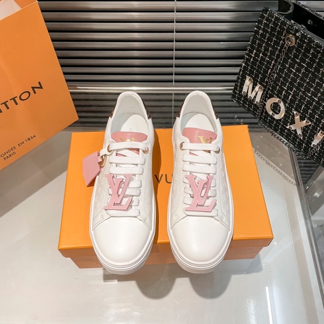 Luxury Fashion Casual Sneakers