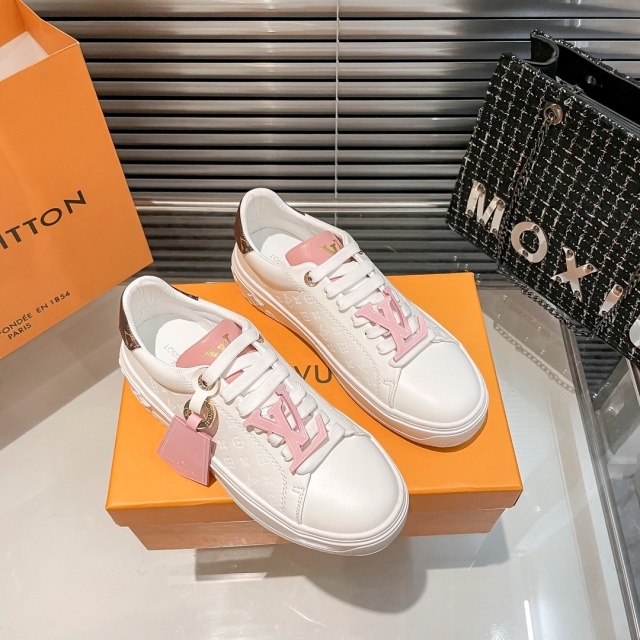 Luxury Fashion Casual Sneakers